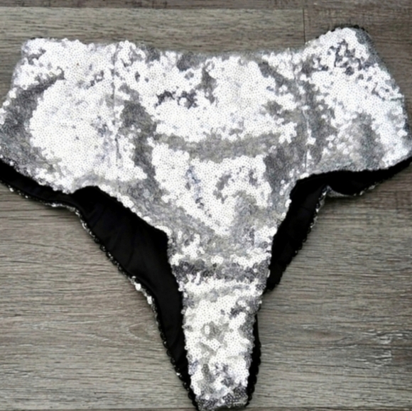 For Love‎ And Lemon Silver Sequin High Waist Panty - Picture 5 of 9